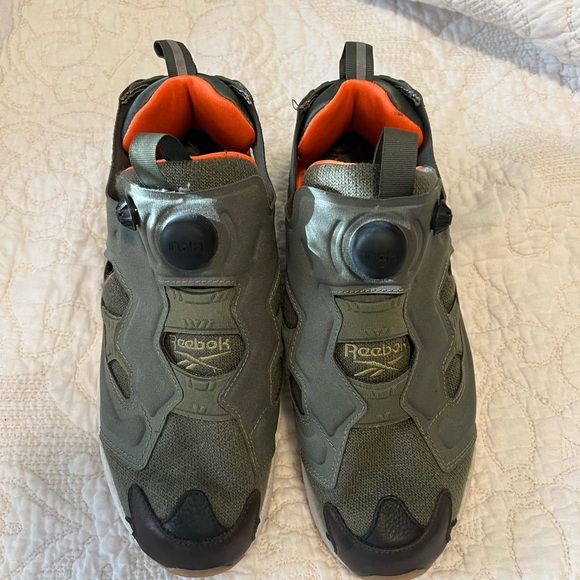 Reebok Pumps - Great Used Condition - Picture 2 of 3